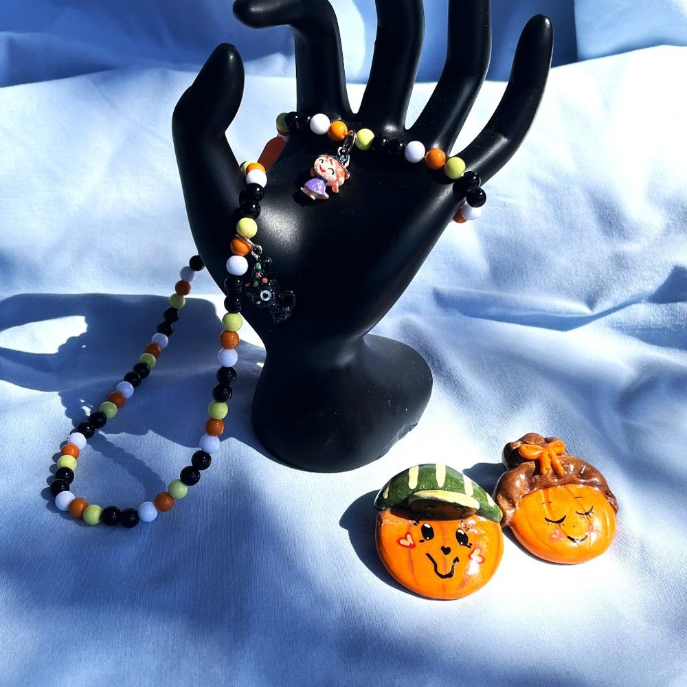 Fall Fun Vintage handmade pins and Claires kids necklace/bracelet set
